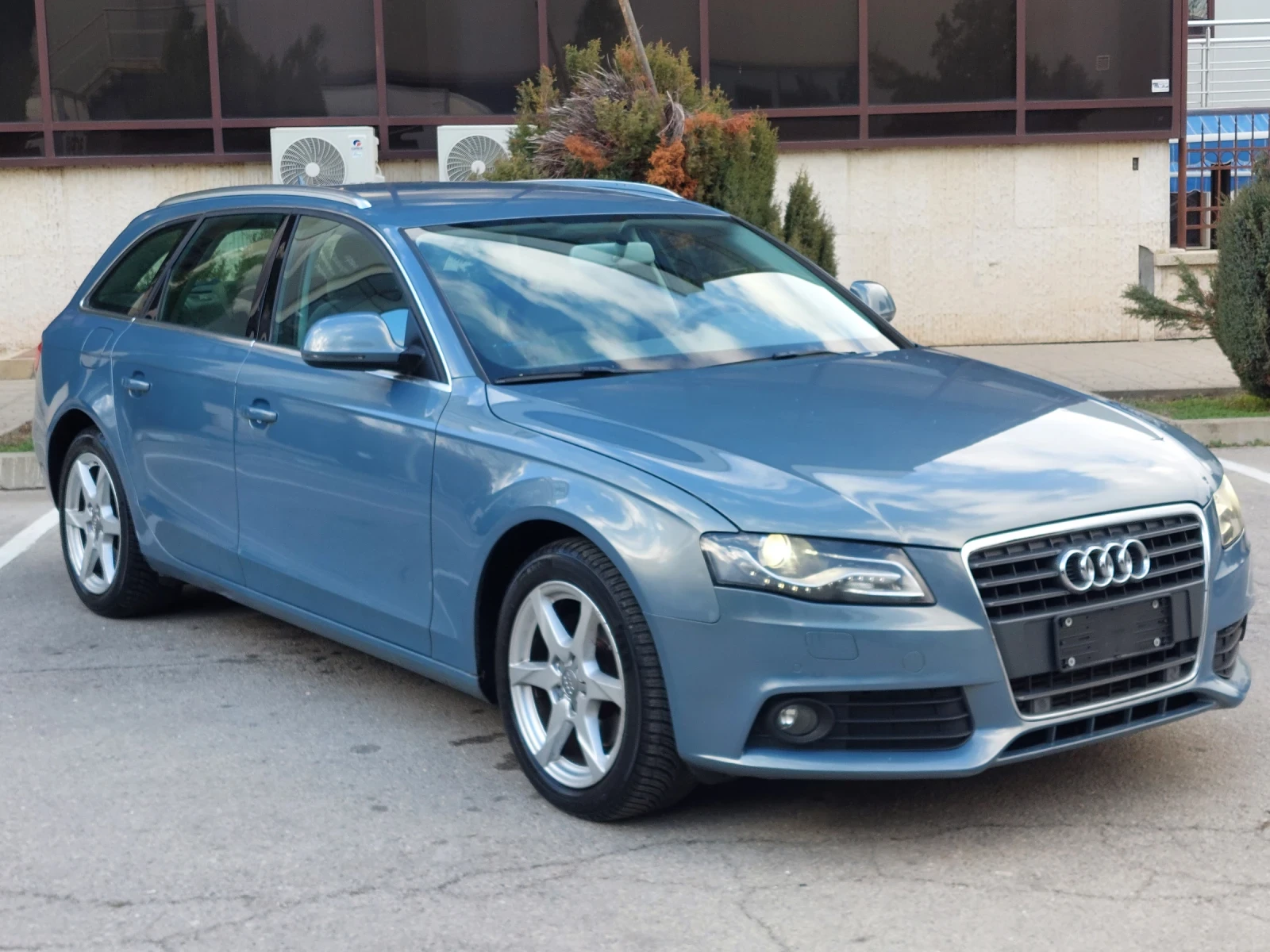 Audi A4 2.0TDI 143hp * ИТАЛИЯ * КЛИМАТРОНИК * NAVI * EURO5 - изображение 10