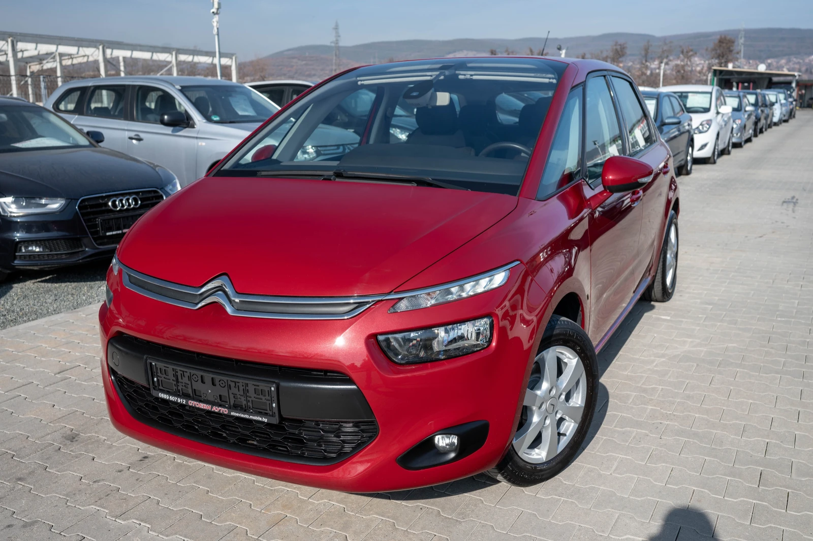 Citroen C4 Picasso 1.6i* LED* 2014г*  | Mobile.bg — изображение 1
