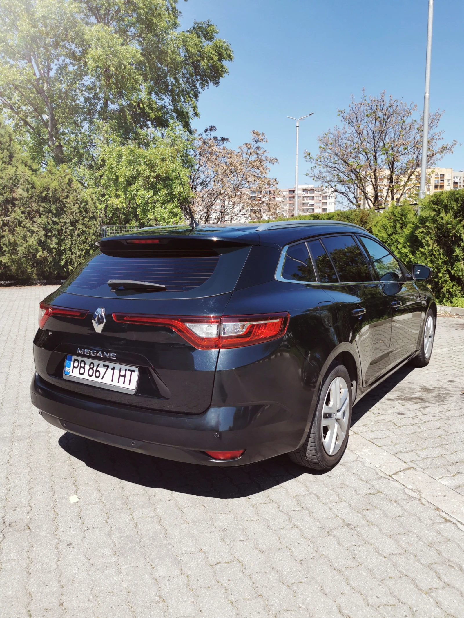 Renault Megane Grandtour - изображение 5