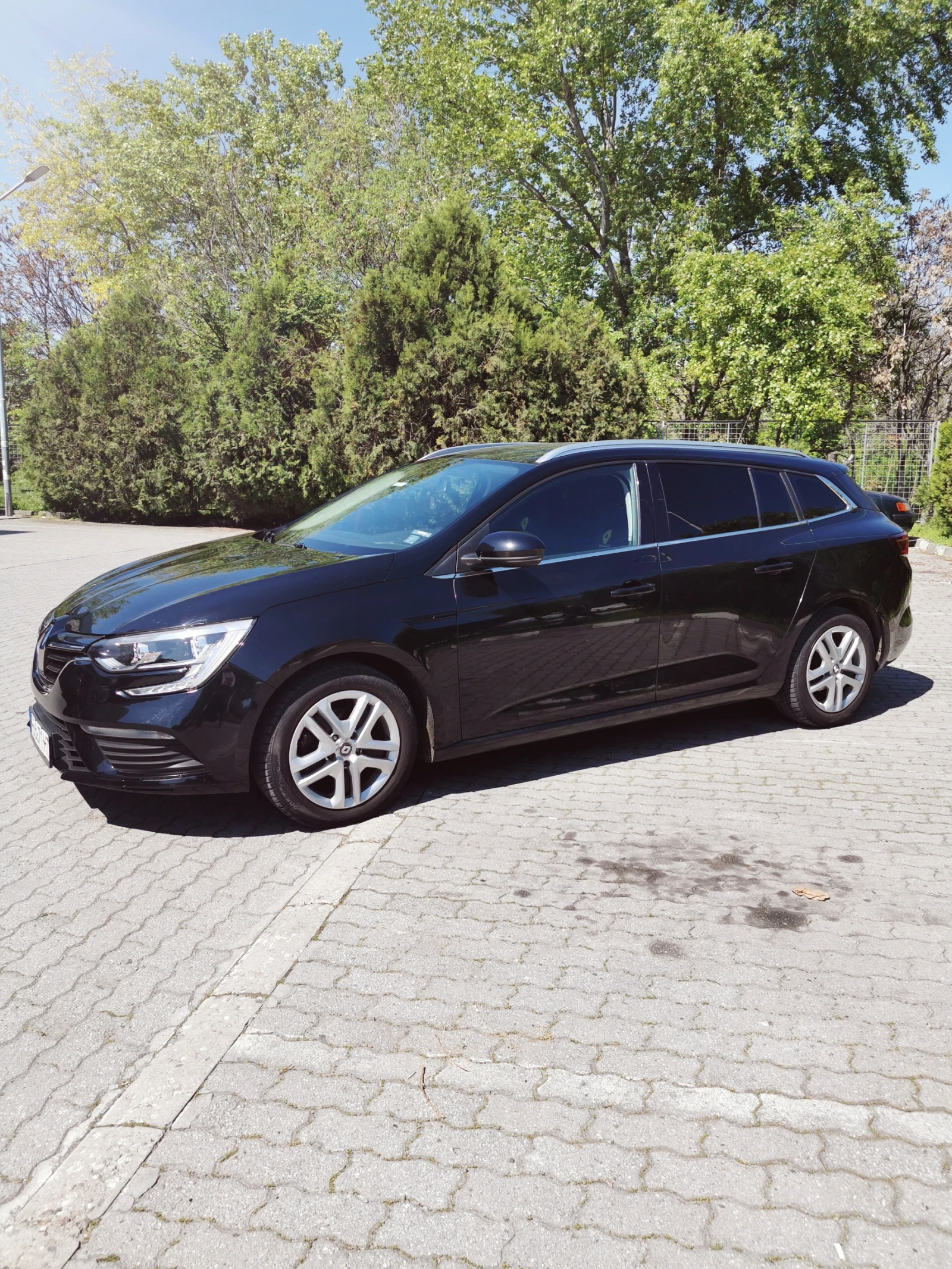 Renault Megane Grandtour - изображение 4
