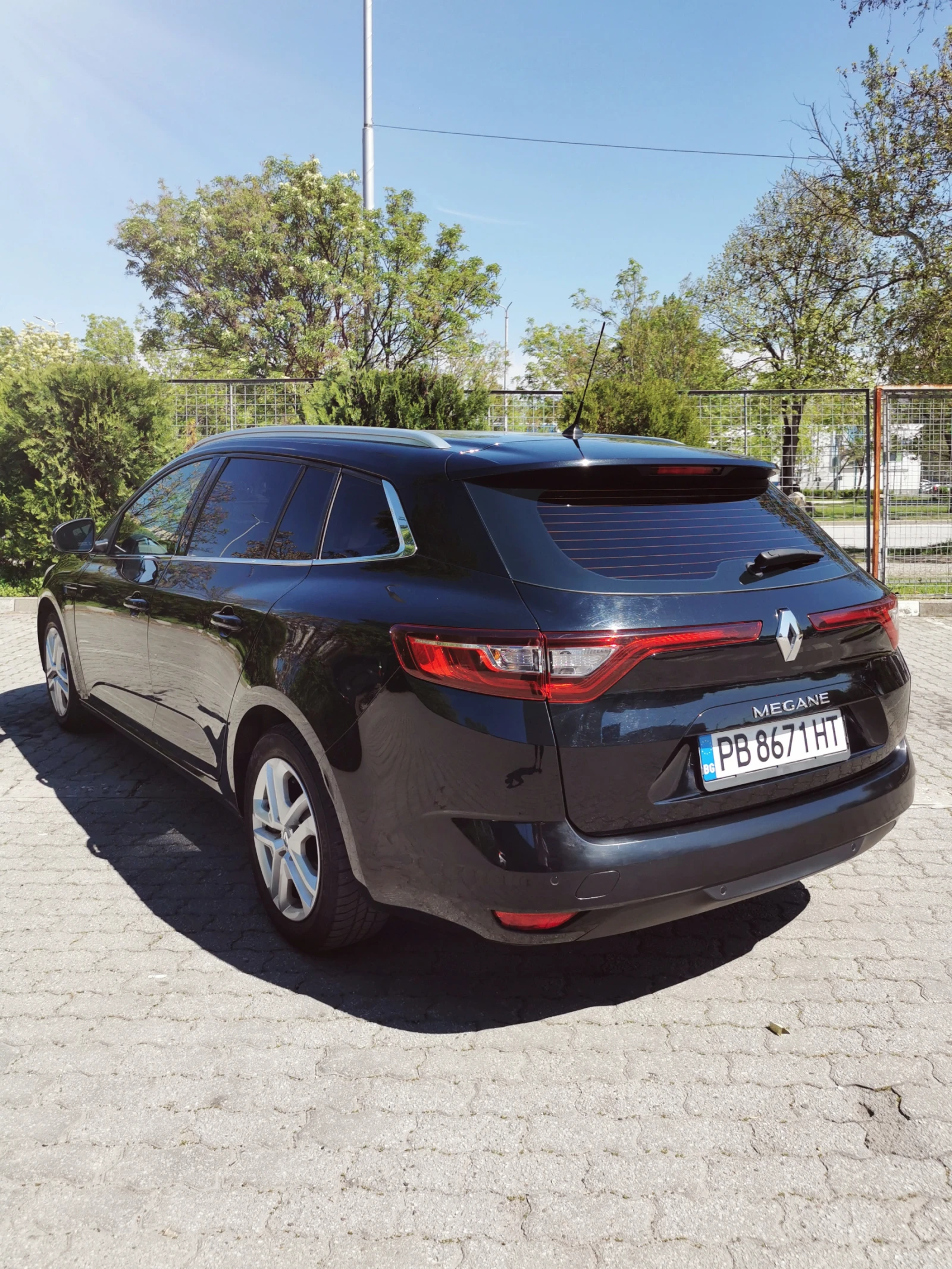 Renault Megane Grandtour - изображение 6