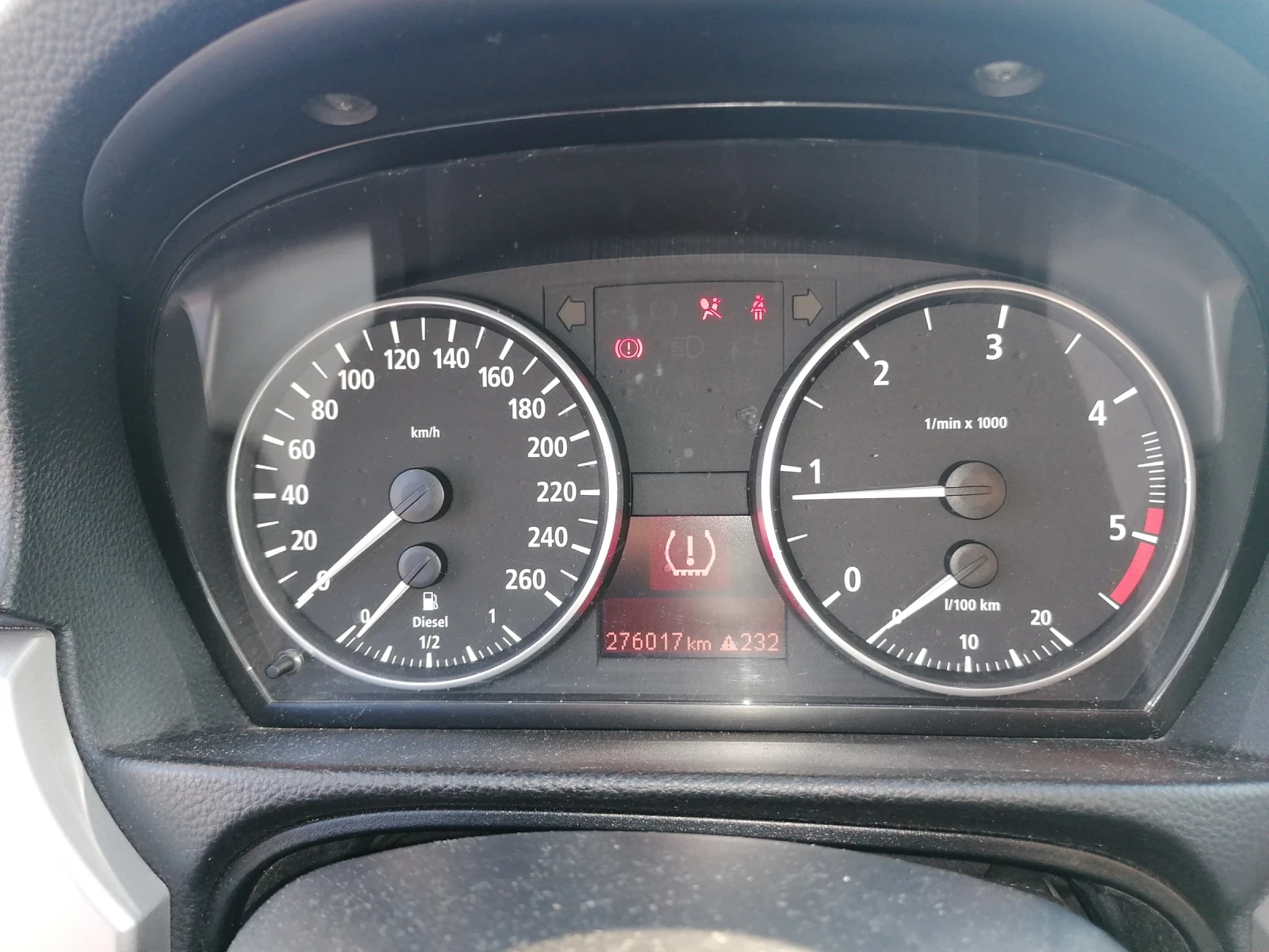 BMW 320  - изображение 9