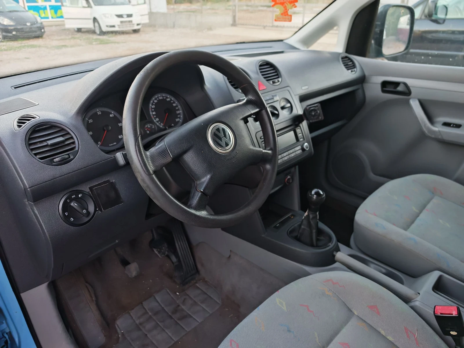 VW Caddy 1.9 TDI - изображение 7