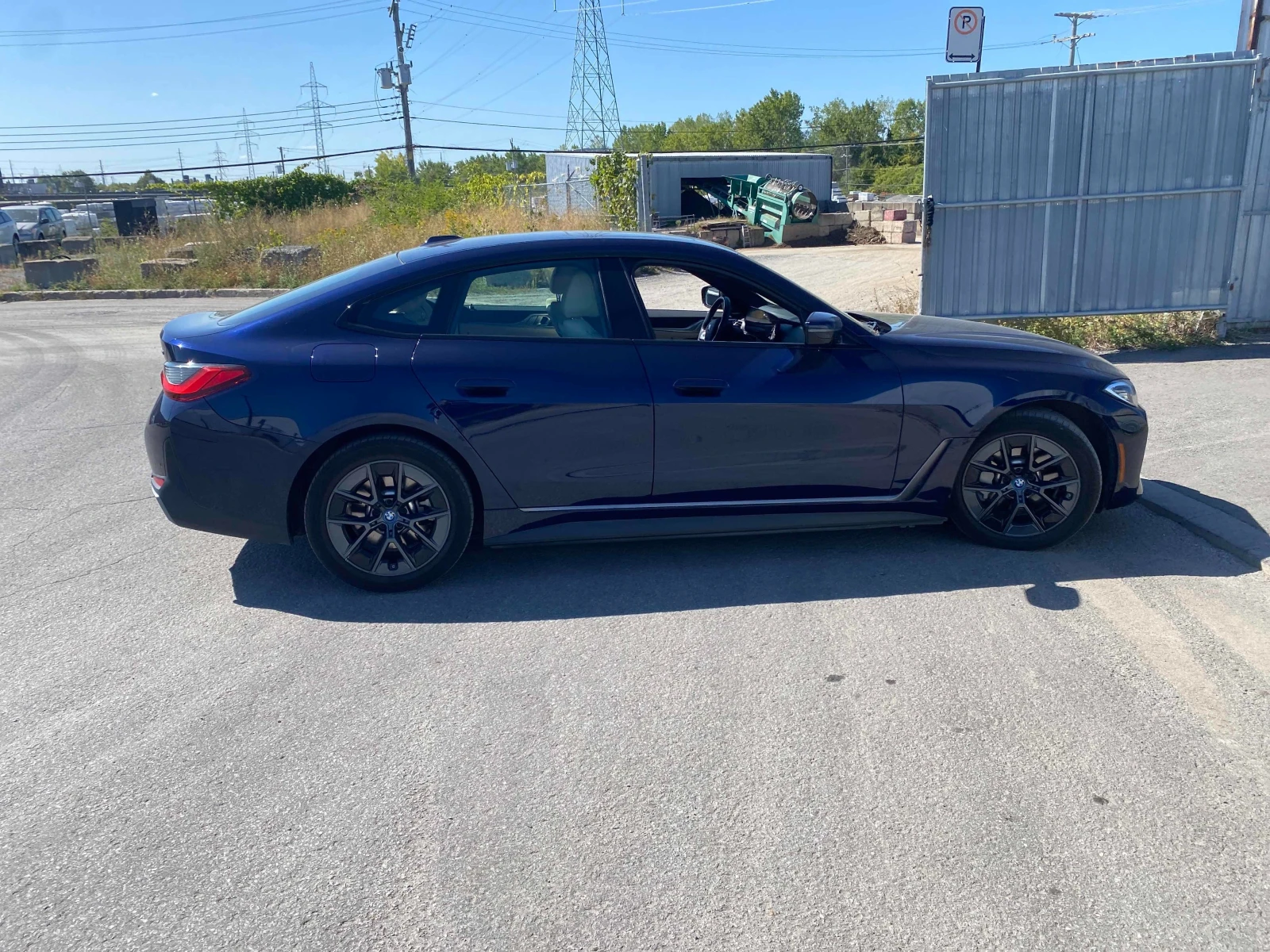 BMW i4 eDRIVE40 CARFAX * * АВТО КРЕДИТ * *  - изображение 4