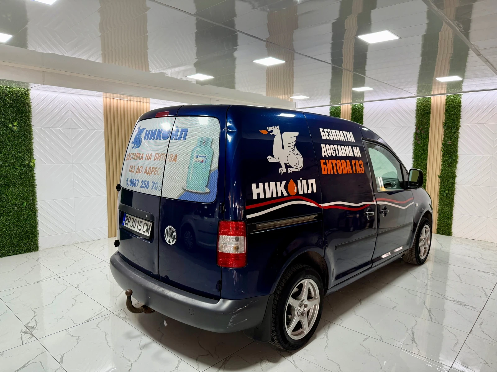 VW Caddy 1.9 TDI 105к.с - изображение 4