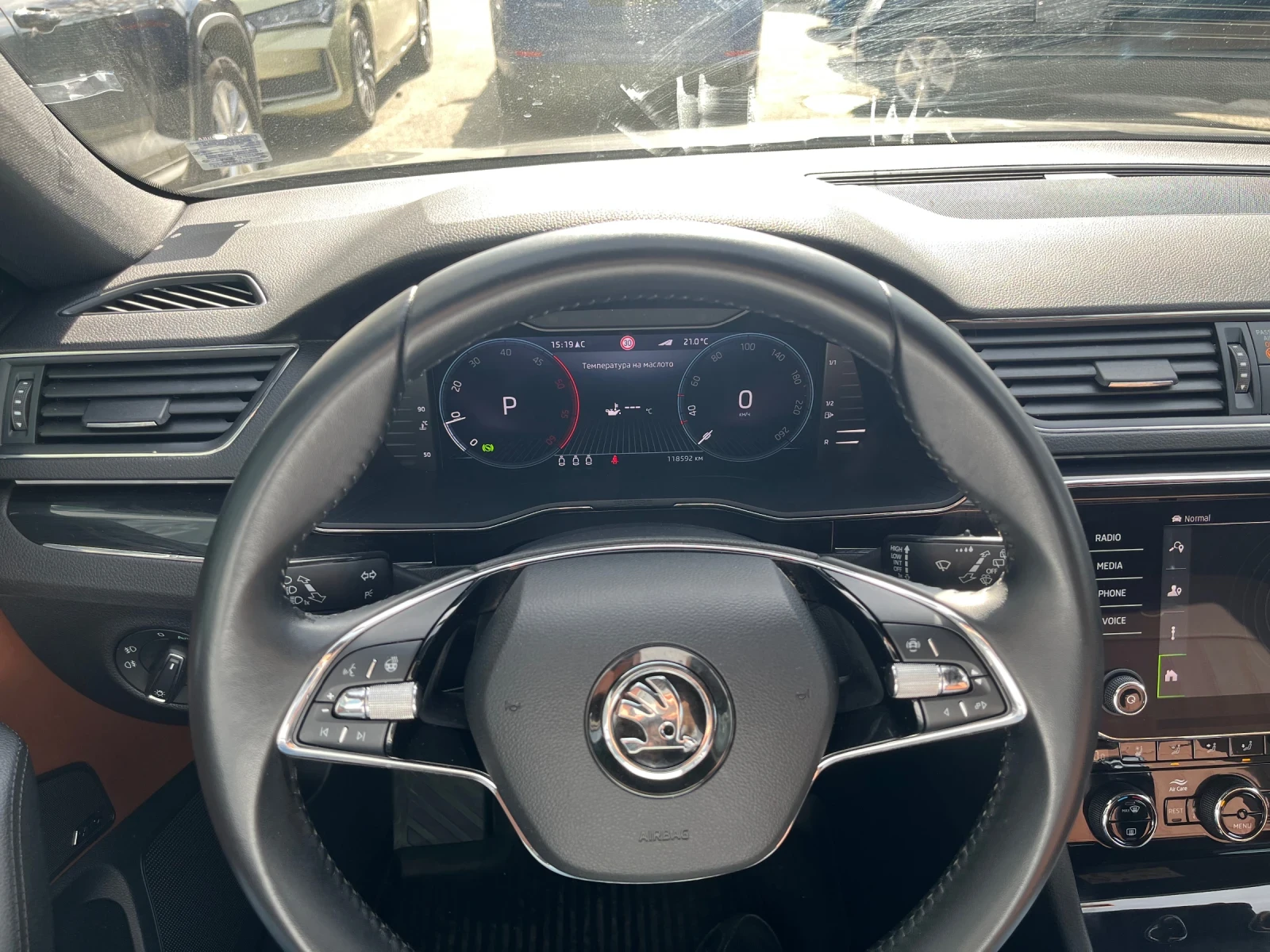 Skoda Superb 2.0TDI 7DSG 4X4, снимка 10 - Автомобили и джипове - 53782848