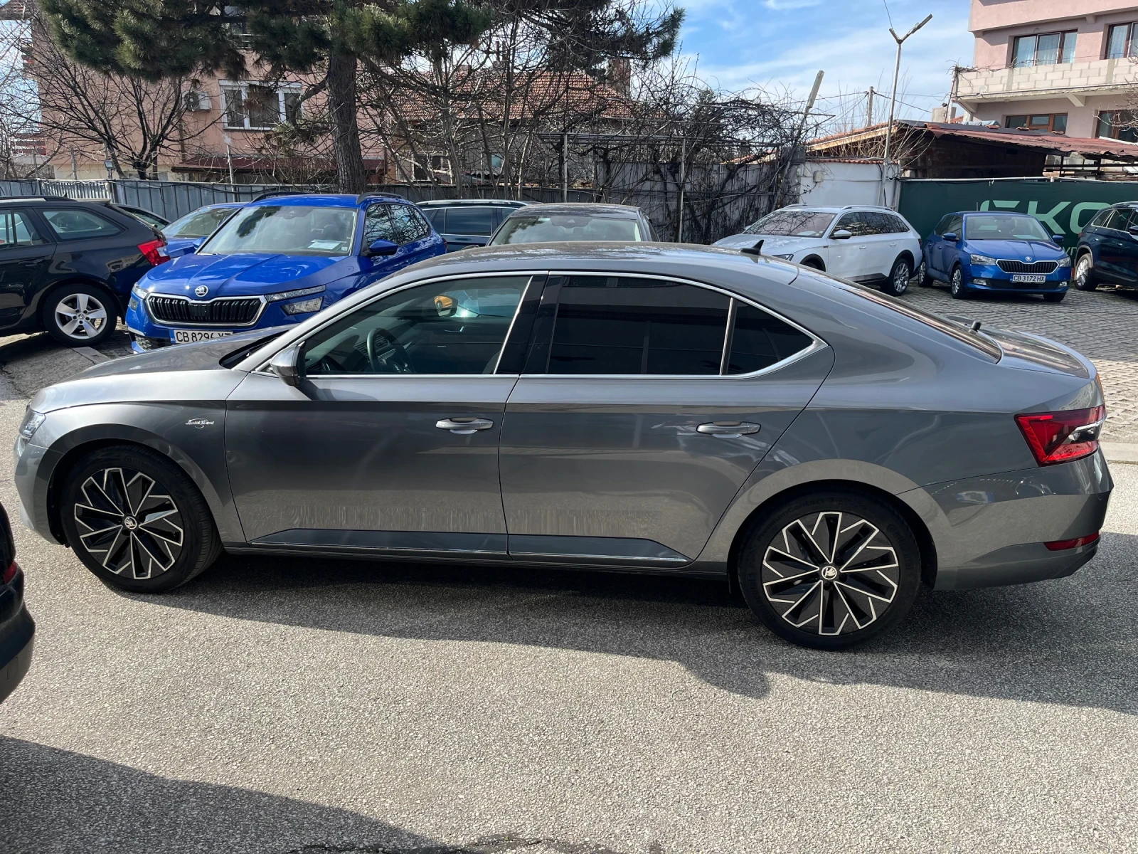 Skoda Superb 2.0TDI 7DSG 4X4, снимка 5 - Автомобили и джипове - 53782848