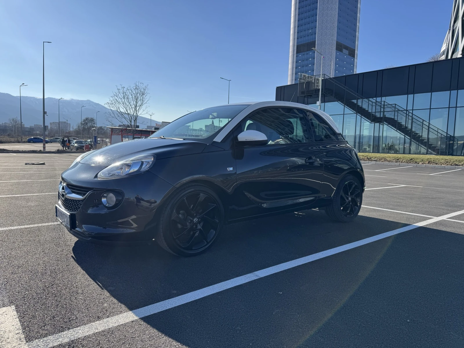 Opel Adam 1.4 Бензин/ГАЗ Фабрична, снимка 2 - Автомобили и джипове - 53873694