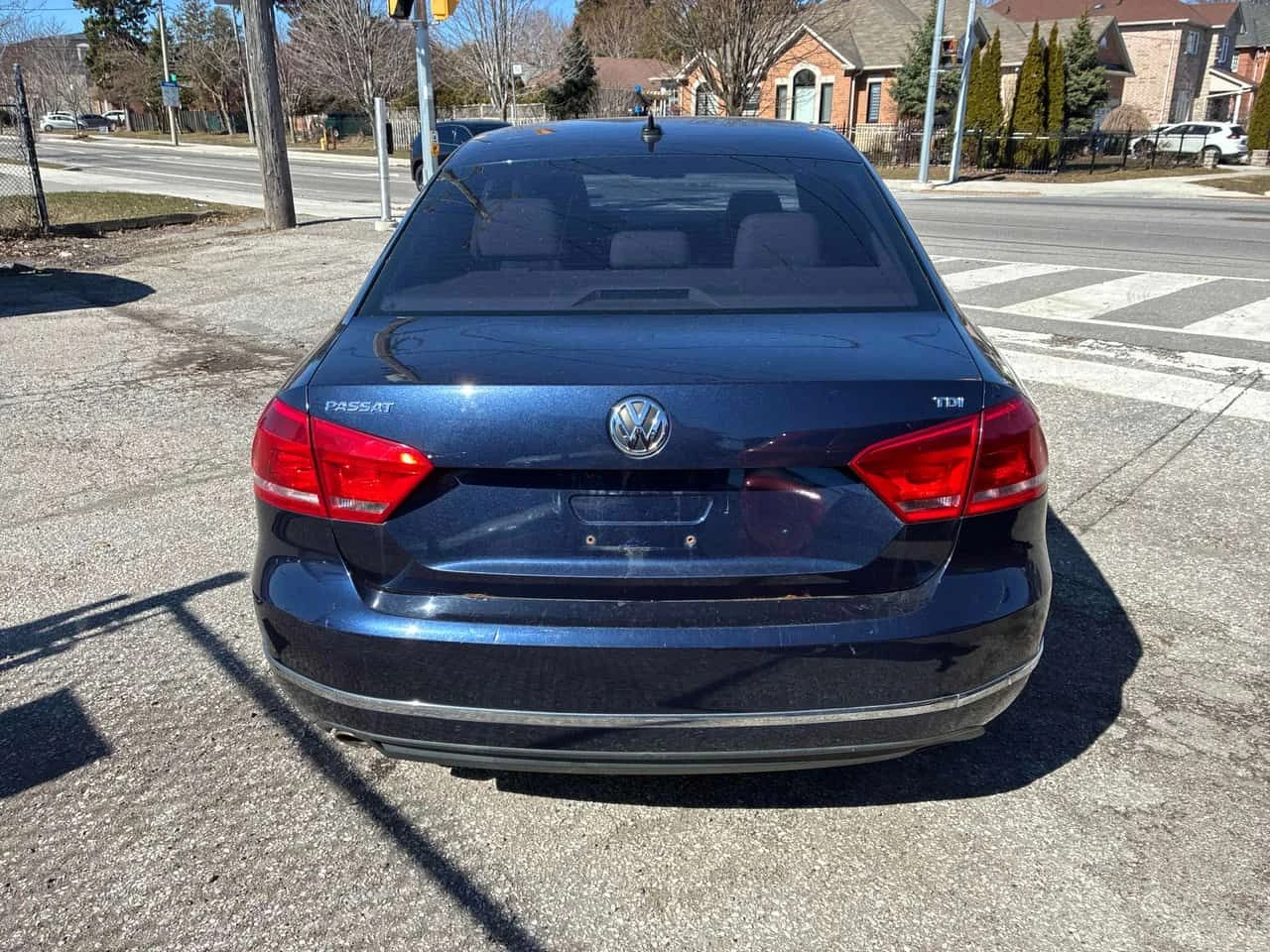 VW Passat * Highline * CARFAX * ЦЕНА ДО БГ, снимка 4 - Автомобили и джипове - 54001761