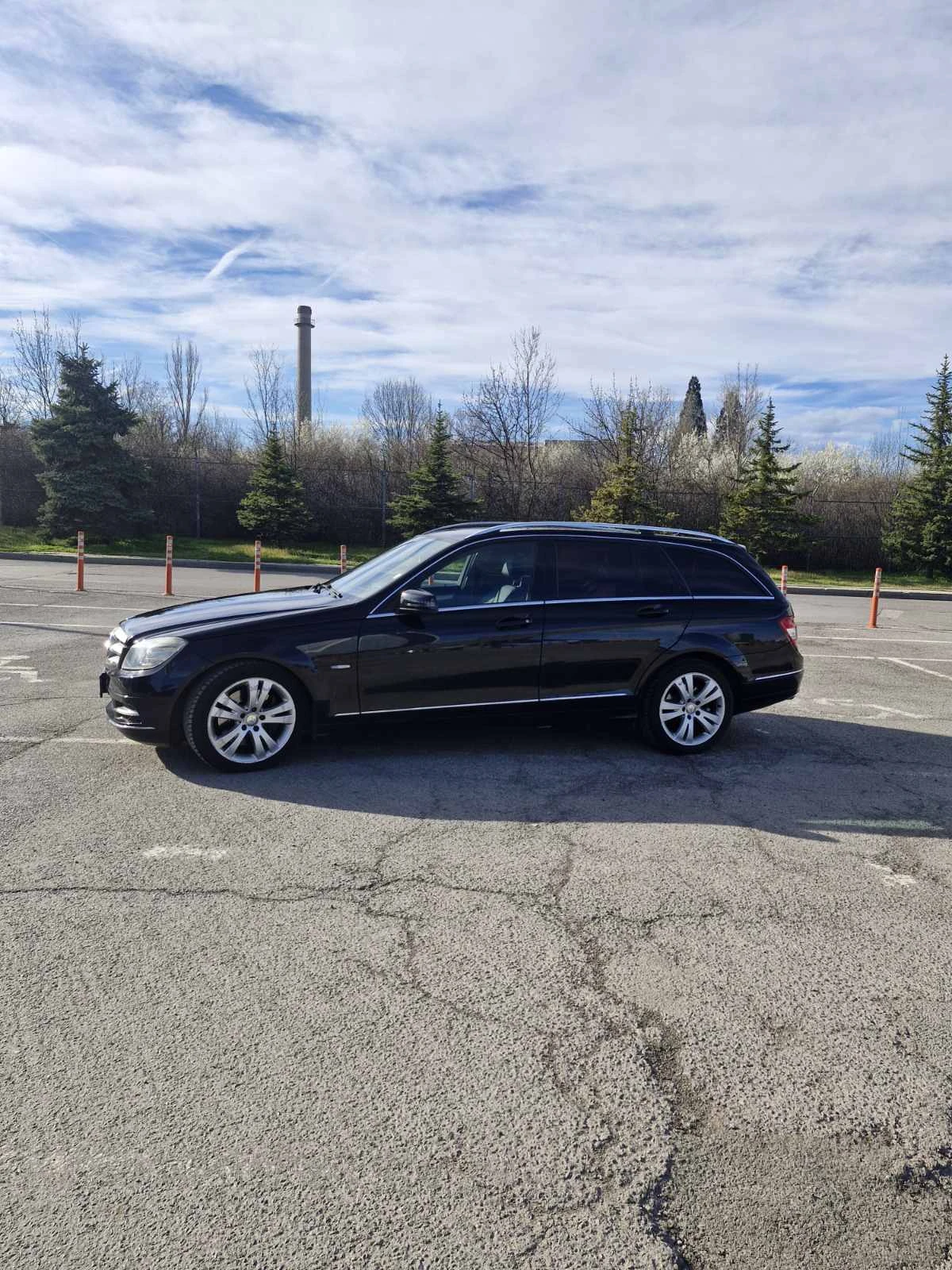 Mercedes-Benz C 350, снимка 3 - Автомобили и джипове - 54119867