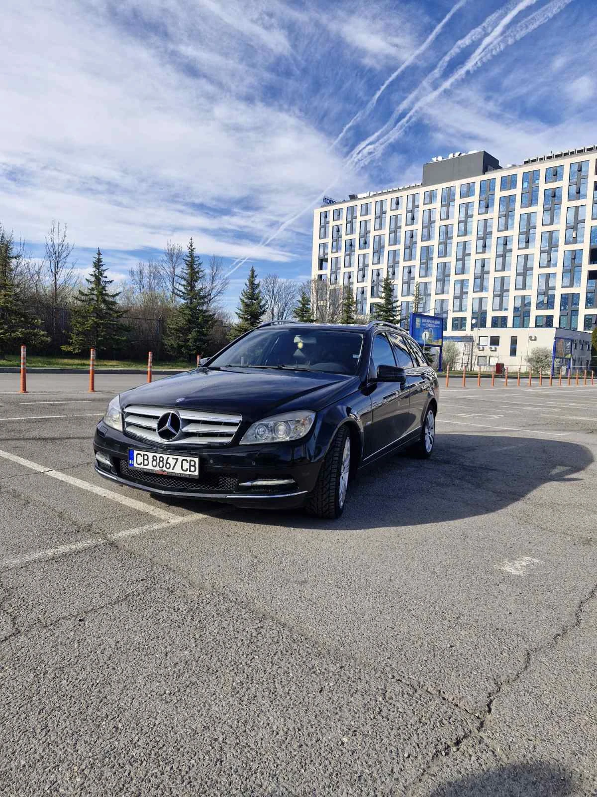 Mercedes-Benz C 350, снимка 4 - Автомобили и джипове - 54119867