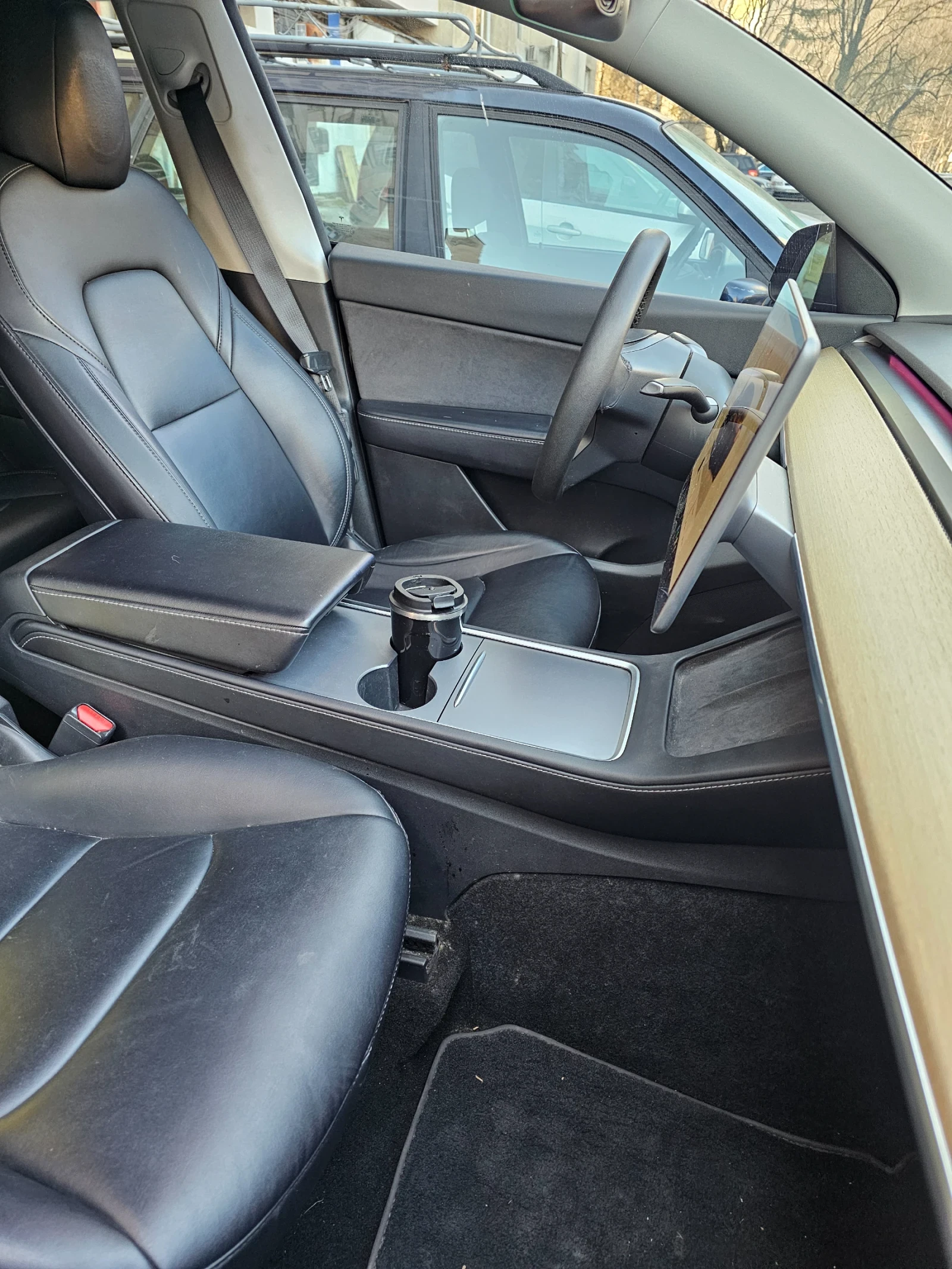 Tesla Model Y, снимка 8 - Автомобили и джипове - 54646490