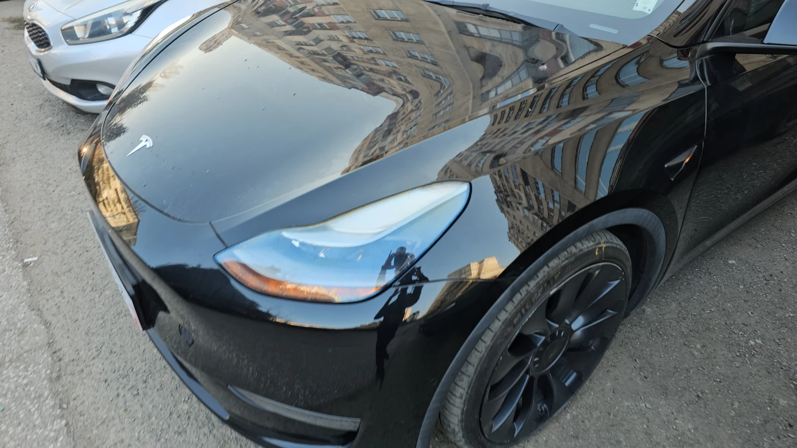 Tesla Model Y, снимка 2 - Автомобили и джипове - 54646490