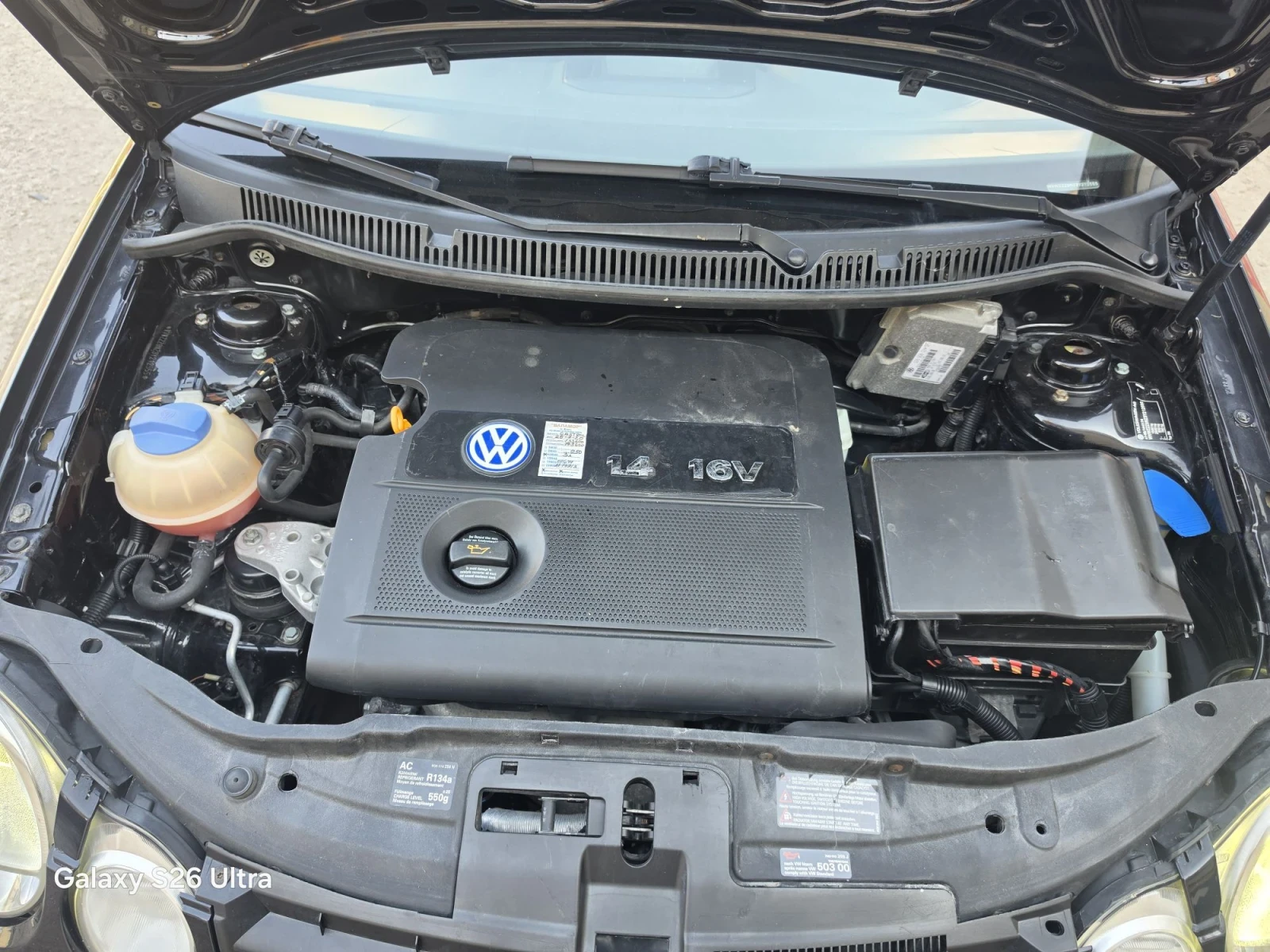 VW Polo 1.4 16v 75hp, снимка 8 - Автомобили и джипове - 55720204