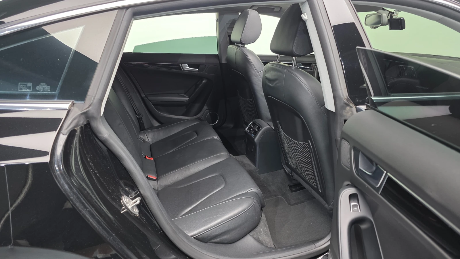 Audi A5 2.0 TDI Quattro Sportback, Обдух., FULL, снимка 11 - Автомобили и джипове - 56126435