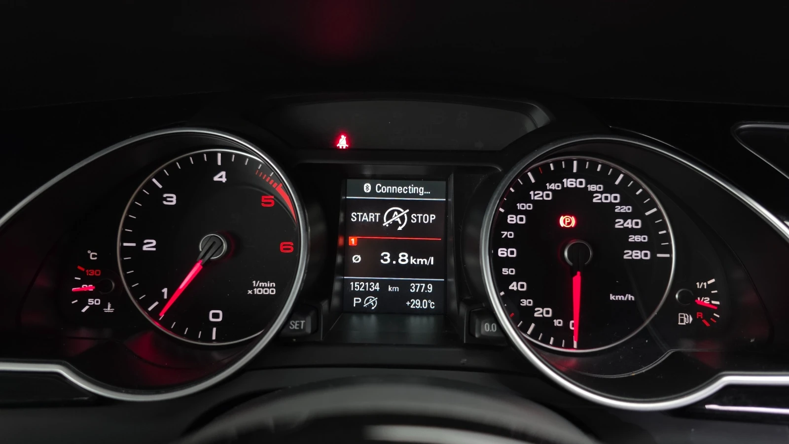 Audi A5 2.0 TDI Quattro Sportback, Обдух., FULL, снимка 7 - Автомобили и джипове - 56126435