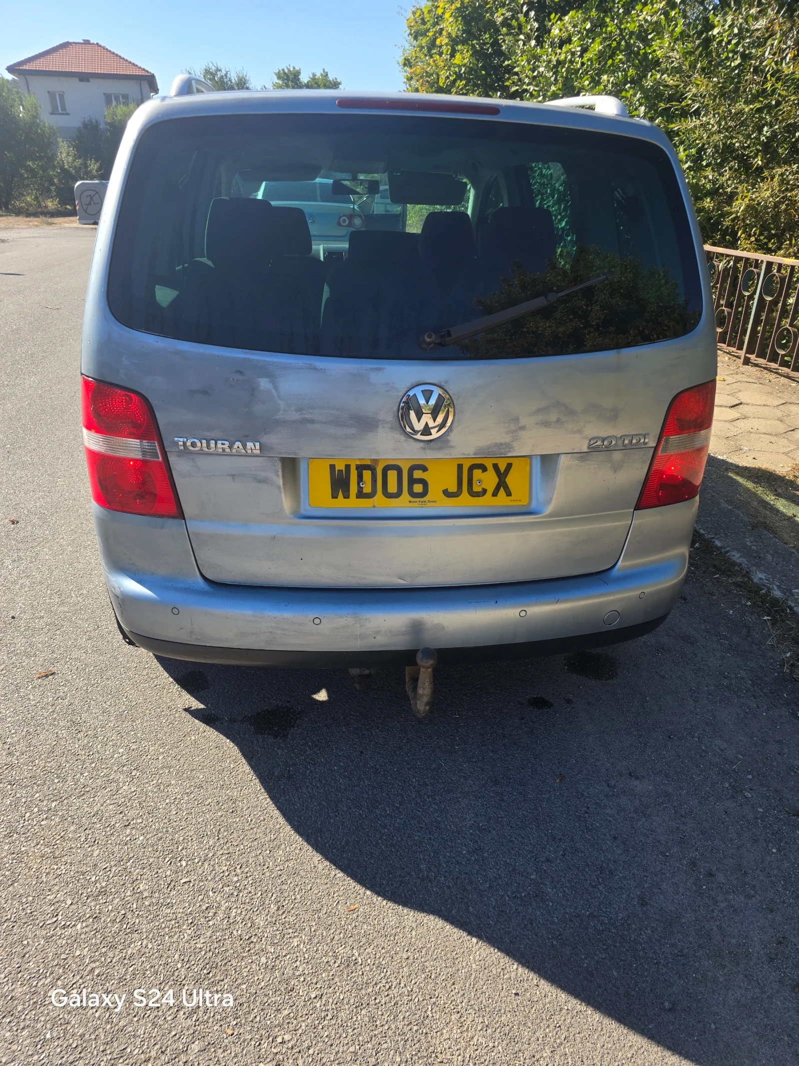VW Touran 2.0TDI 140 BKD, снимка 4 - Автомобили и джипове - 56321810