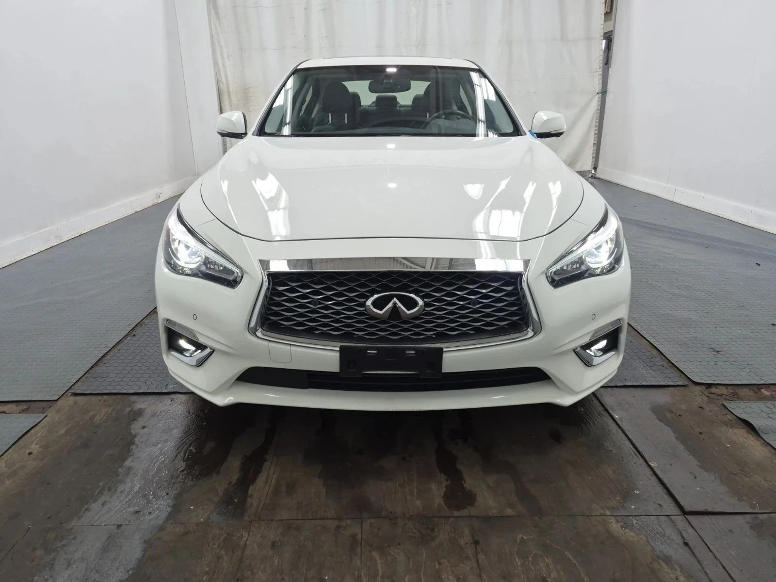 Infiniti Q50, снимка 2 - Автомобили и джипове - 56683266