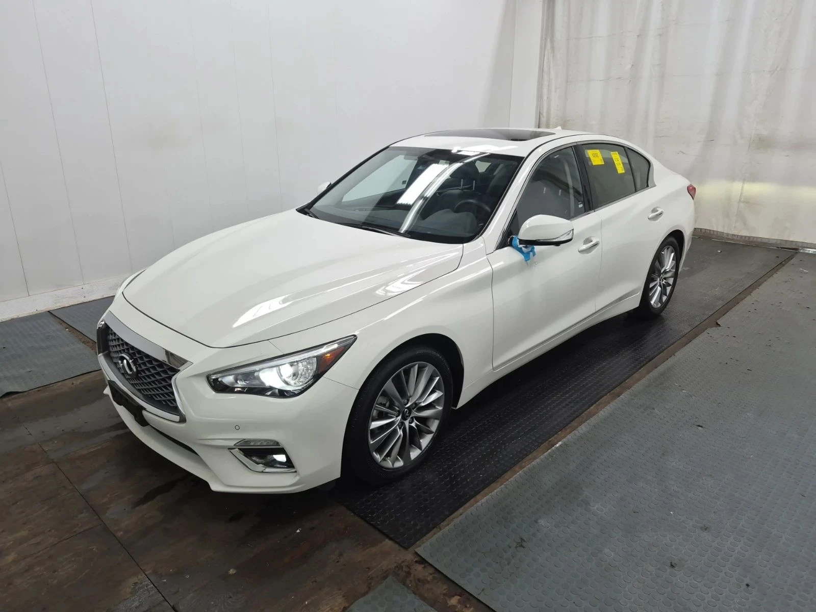 Infiniti Q50