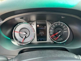 Toyota Hilux 2.8 D-4D/GR SPORT/DOUBLE CAB/JBL/360/LED/, снимка 11