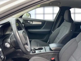 Volvo XC40 MOMENTUM-PRO/163HP/NAVI/LED/CAM/DIGI/AMBI/170g - 55199 лв. - 23918063 9