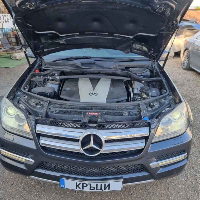 Mercedes-Benz GL 350 Facelift , снимка 17 - Автомобили и джипове - 45261583