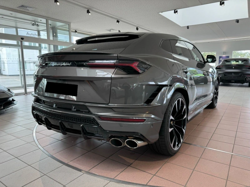 Lamborghini Urus S/ CERAMIC/ B&O/ PANO/ LIFT/Q-CITURA/ HEAD UP/ 23/, снимка 7 - Автомобили и джипове - 47457318