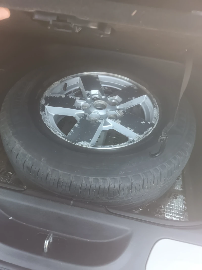 Jeep Grand cherokee, снимка 15 - Автомобили и джипове - 52498386