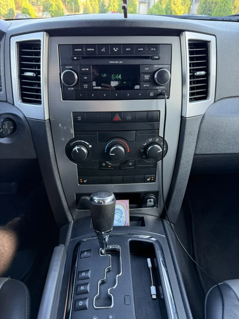 Jeep Grand cherokee 3.7 LPG FACELIFT!!! BARTER!!! LIZING!!! , снимка 14 - Автомобили и джипове - 52599879