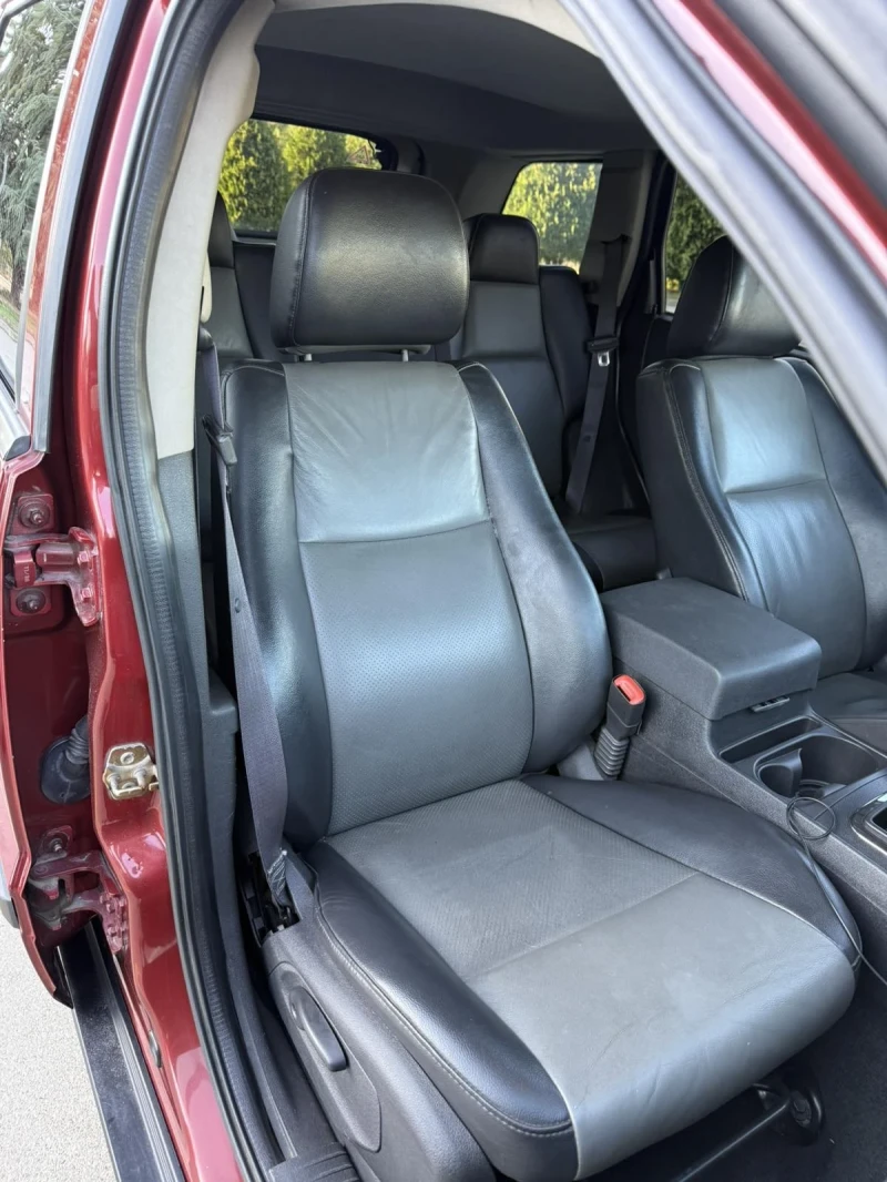 Jeep Grand cherokee 3.7 LPG FACELIFT!!! BARTER!!! LIZING!!! , снимка 10 - Автомобили и джипове - 52599879