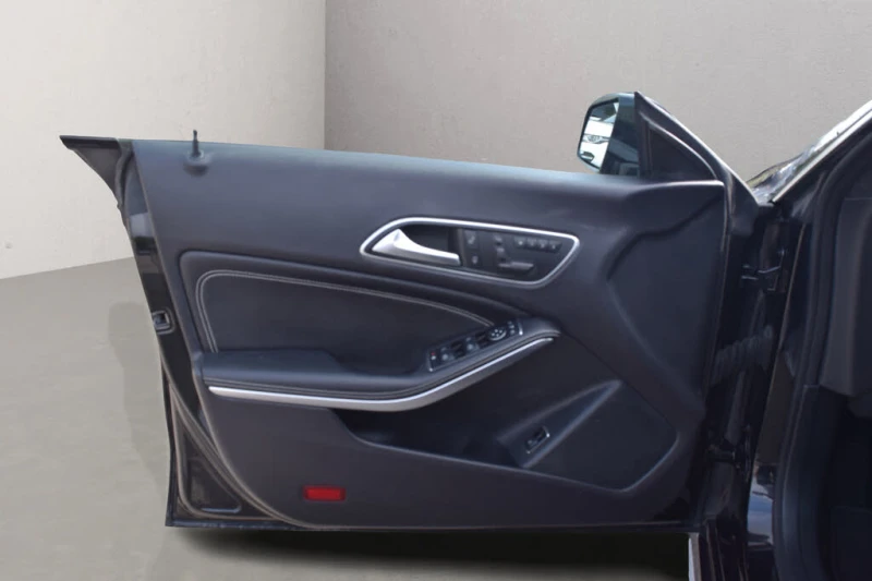 Mercedes-Benz 250 CLA 250 4MATIC * АвтоКредит* (ЦЕНА ДО БГ), снимка 11 - Автомобили и джипове - 52588512