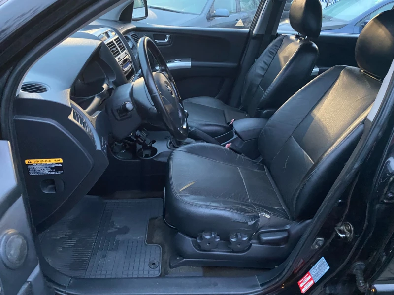 Kia Sportage 2.0crdi 113к.с, снимка 9 - Автомобили и джипове - 52885894