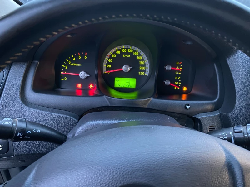 Kia Sportage 2.0crdi 113к.с, снимка 14 - Автомобили и джипове - 52885894