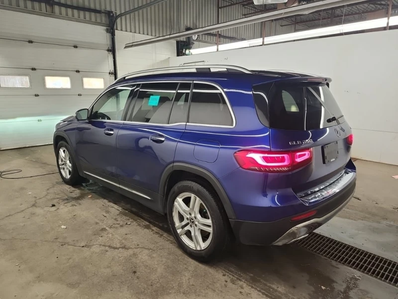 Mercedes-Benz GLB * 250 * CARFAX * БЕЗ ПЪРВОНАЧАЛНА ВНОСКА, снимка 4 - Автомобили и джипове - 52943471