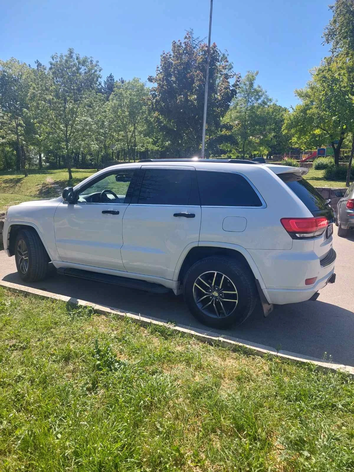 Jeep Grand cherokee  - изображение 5