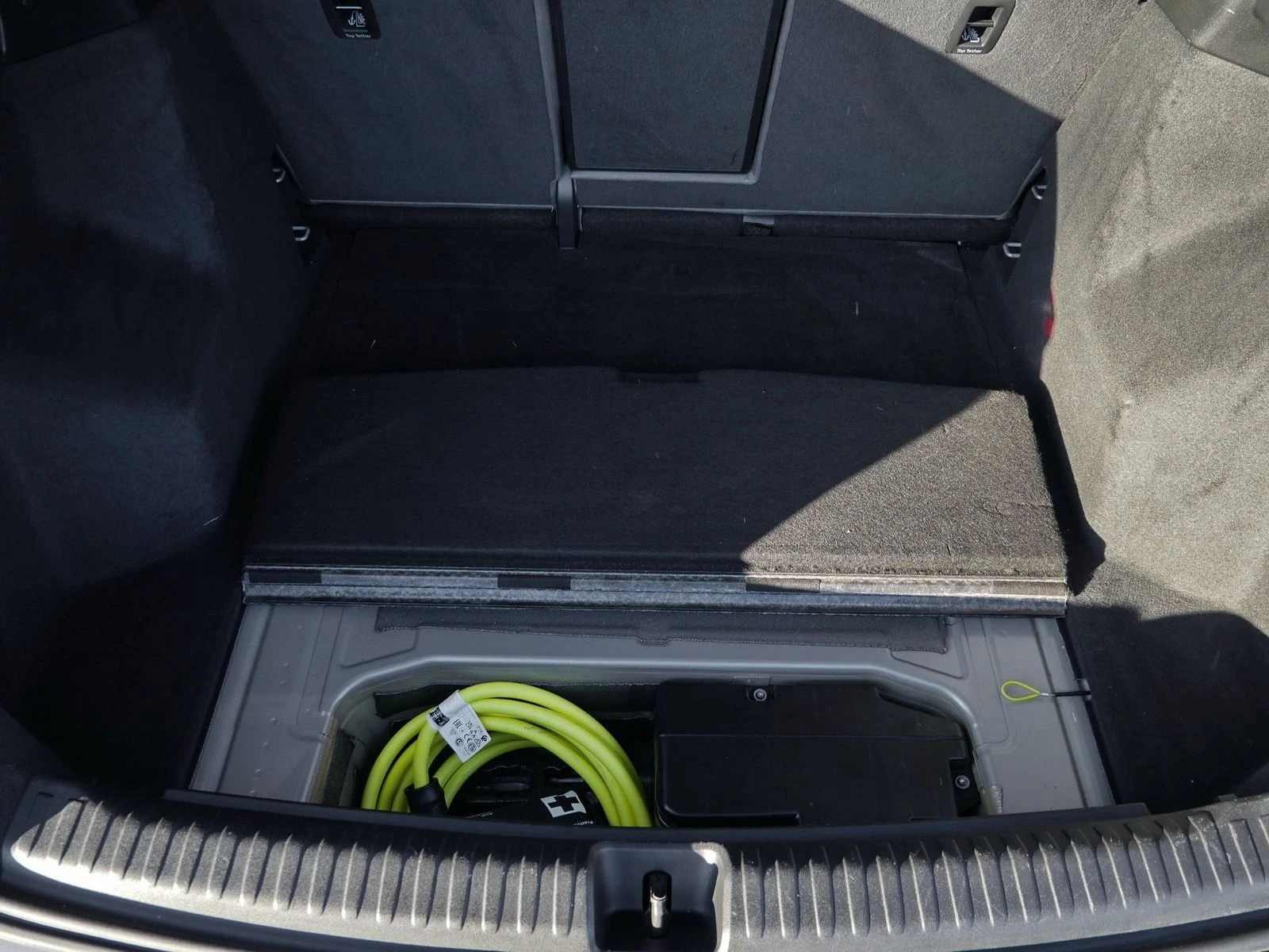 Audi Q4 40e/HP/E-TRON/ACC/MATRIX/NAVI/CAM/AMBI/575v - изображение 5