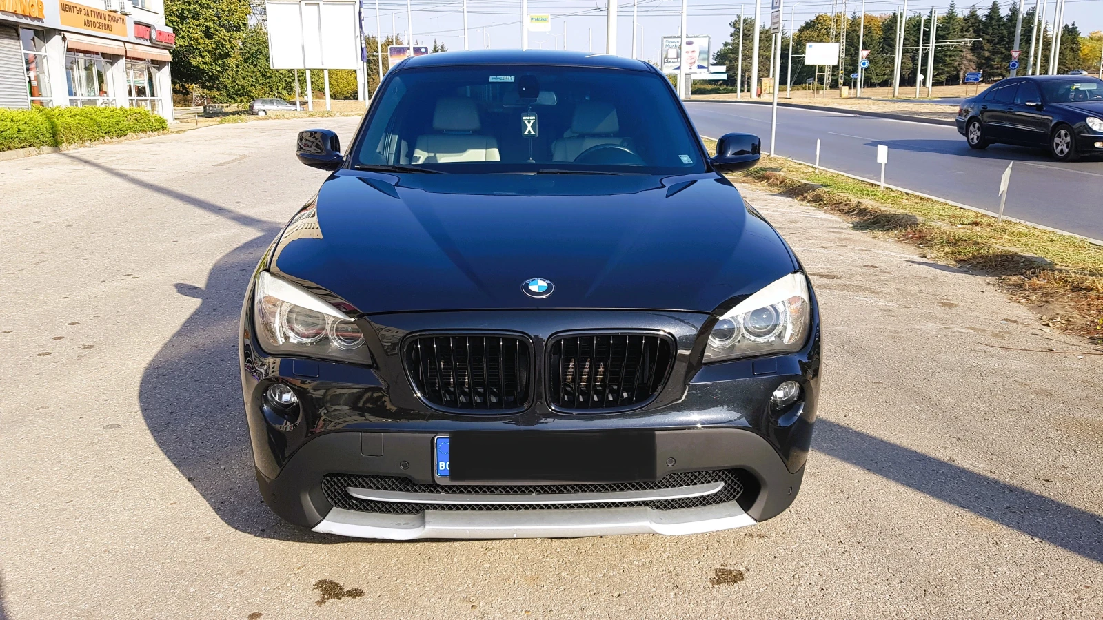 BMW X1 177кс. 4х4 АТ  - изображение 4