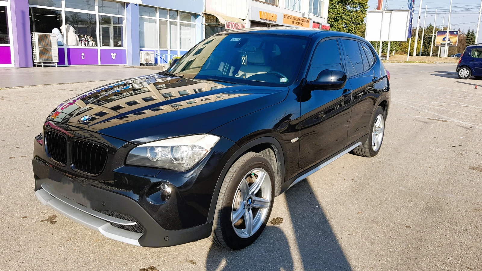 BMW X1 177кс. 4х4 АТ  - изображение 3