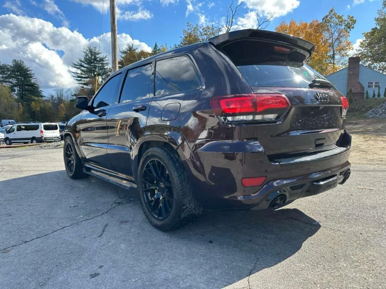 Jeep Grand cherokee  - изображение 2