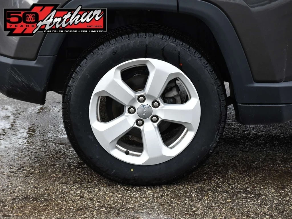 Jeep Compass * Longitude, North, Latitude * CARFAX * ЦЕНА ДО БГ - изображение 8