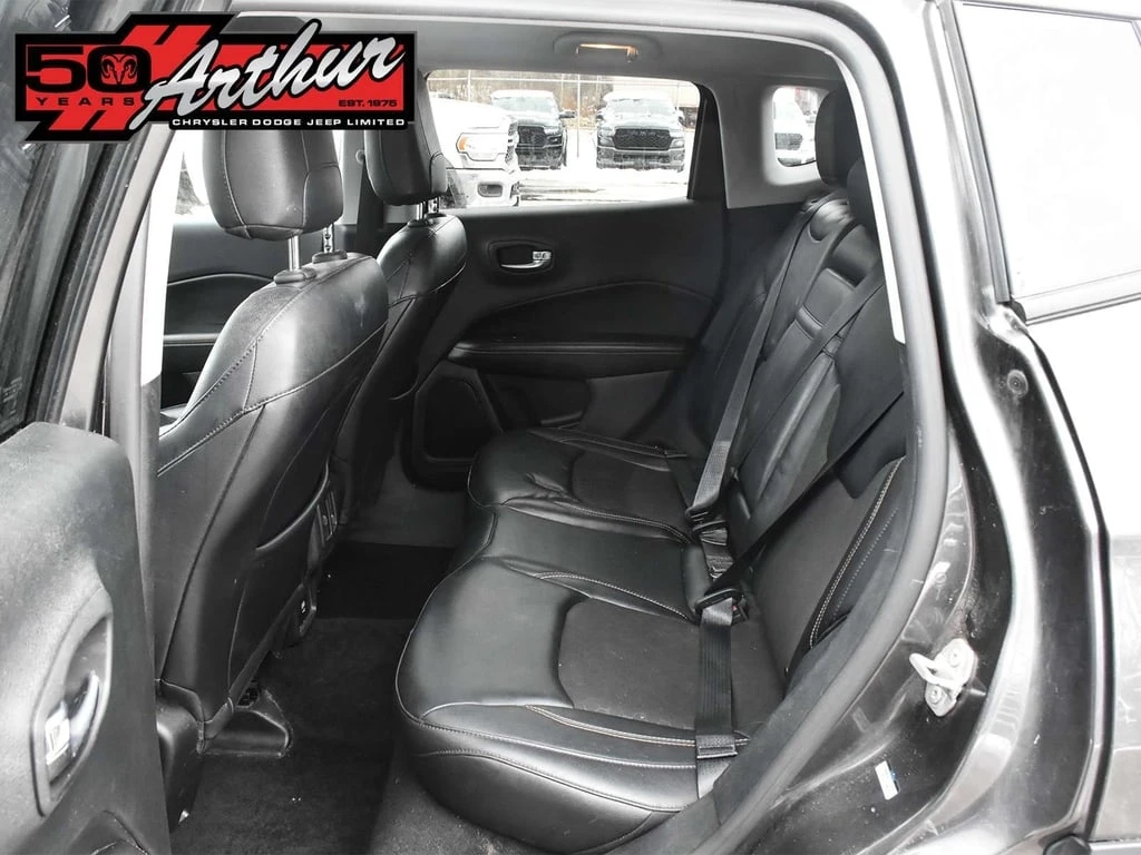 Jeep Compass * Longitude, North, Latitude * CARFAX * ���� �� �� | Mobile.bg � ����������� 17