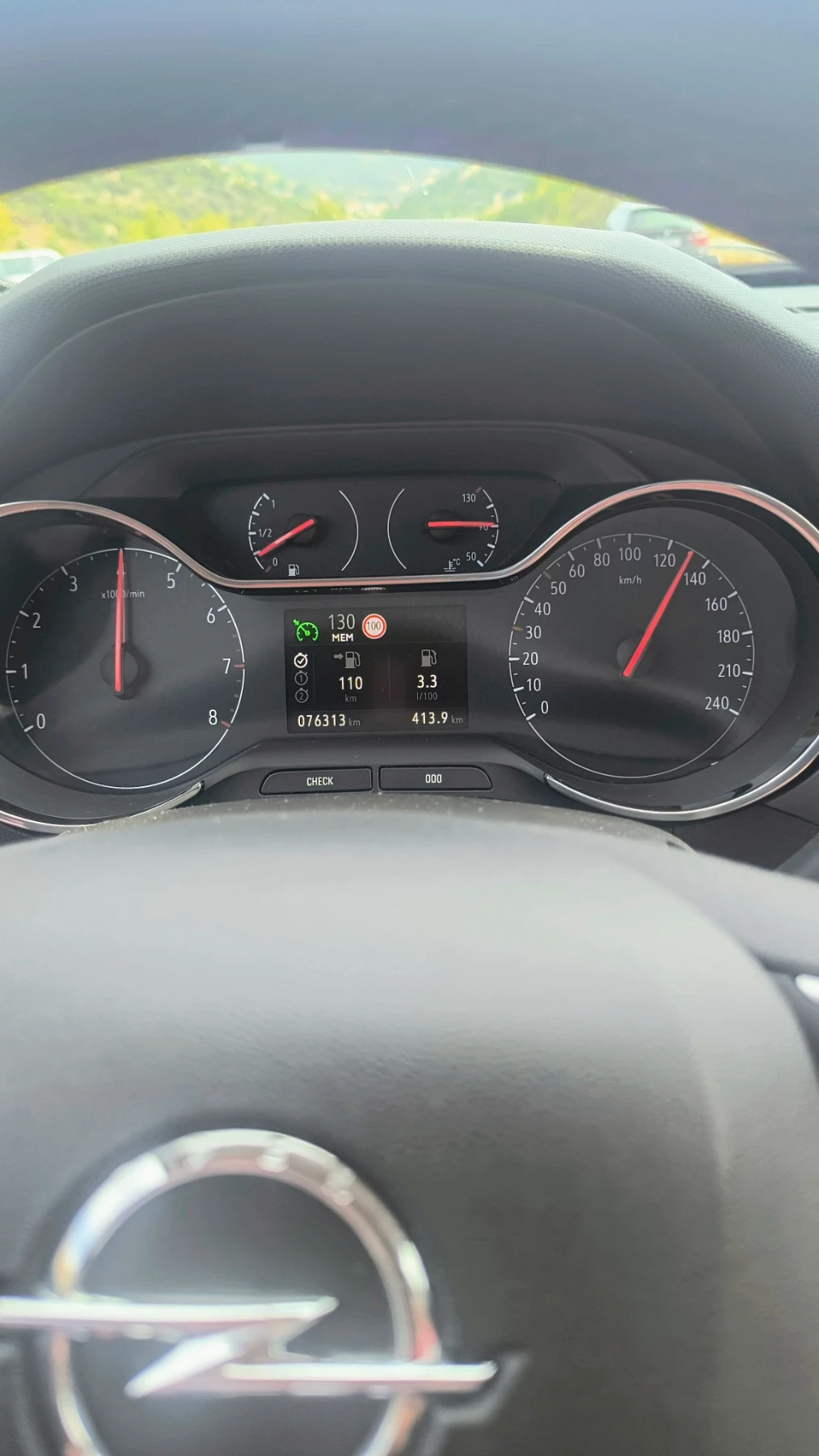 Opel Crossland X, снимка 11 - Автомобили и джипове - 55548695