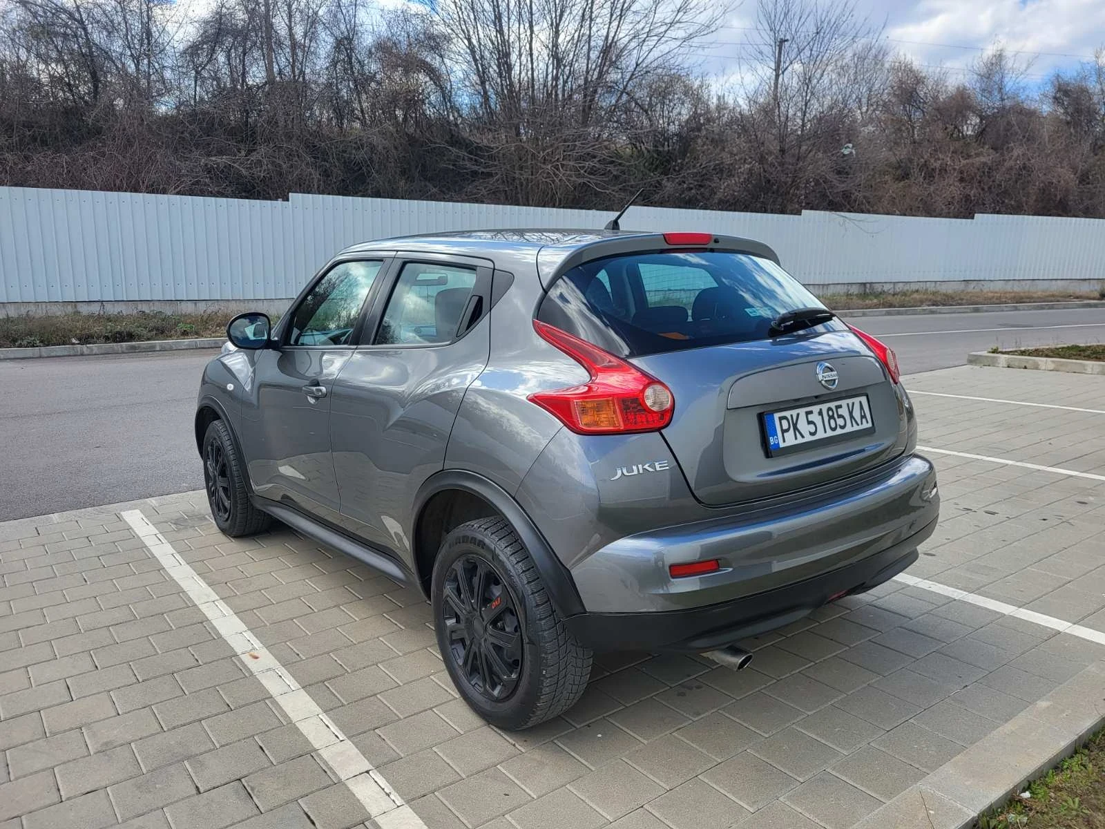 Nissan Juke 1.6, снимка 4 - Автомобили и джипове - 53986623
