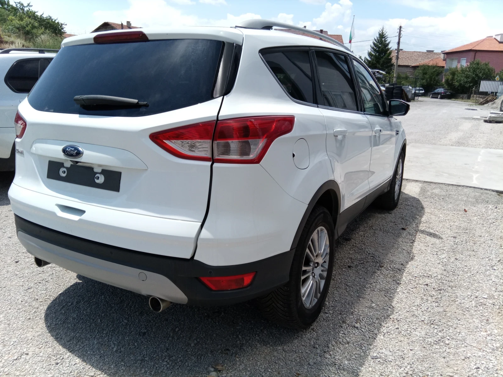 Ford Kuga, снимка 3 - Автомобили и джипове - 55310397