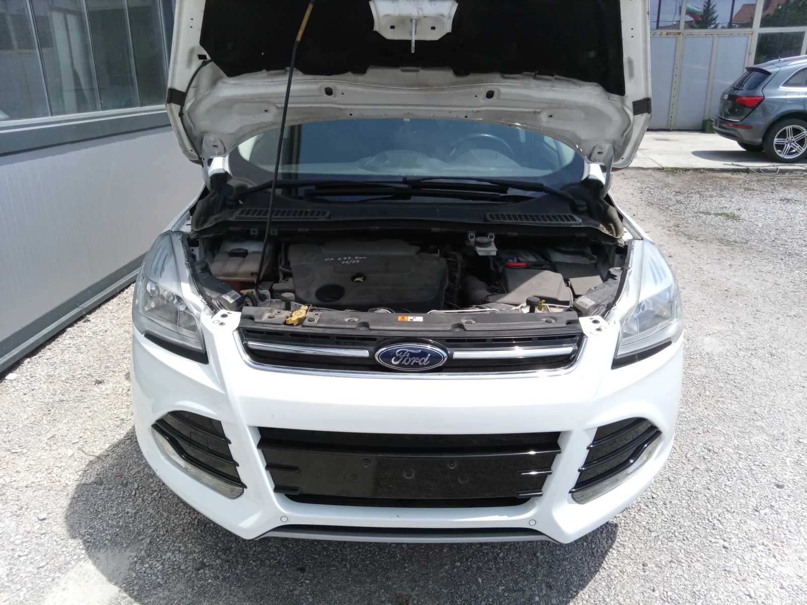 Ford Kuga, снимка 15 - Автомобили и джипове - 55310397