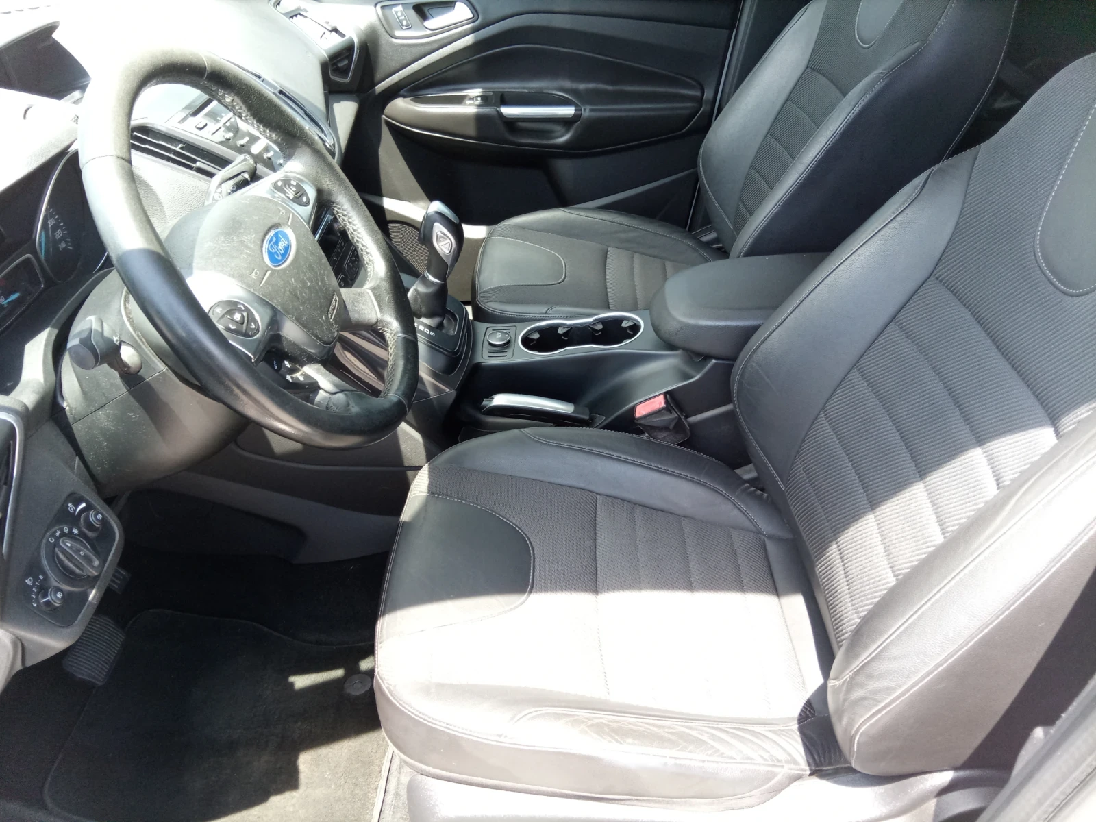 Ford Kuga, снимка 7 - Автомобили и джипове - 55310397