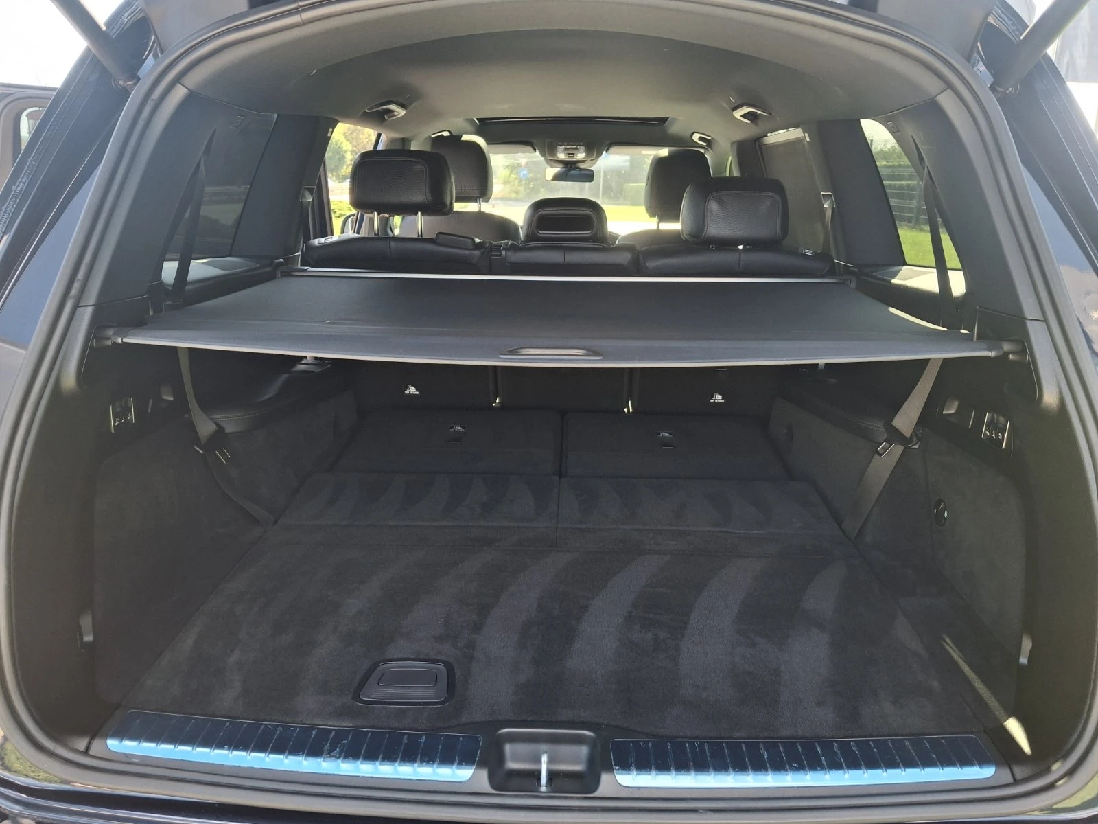 Mercedes-Benz GLS 400 d 4MATIC, снимка 9 - Автомобили и джипове - 56124672