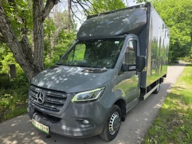 ������ Mercedes-Benz Sprint...