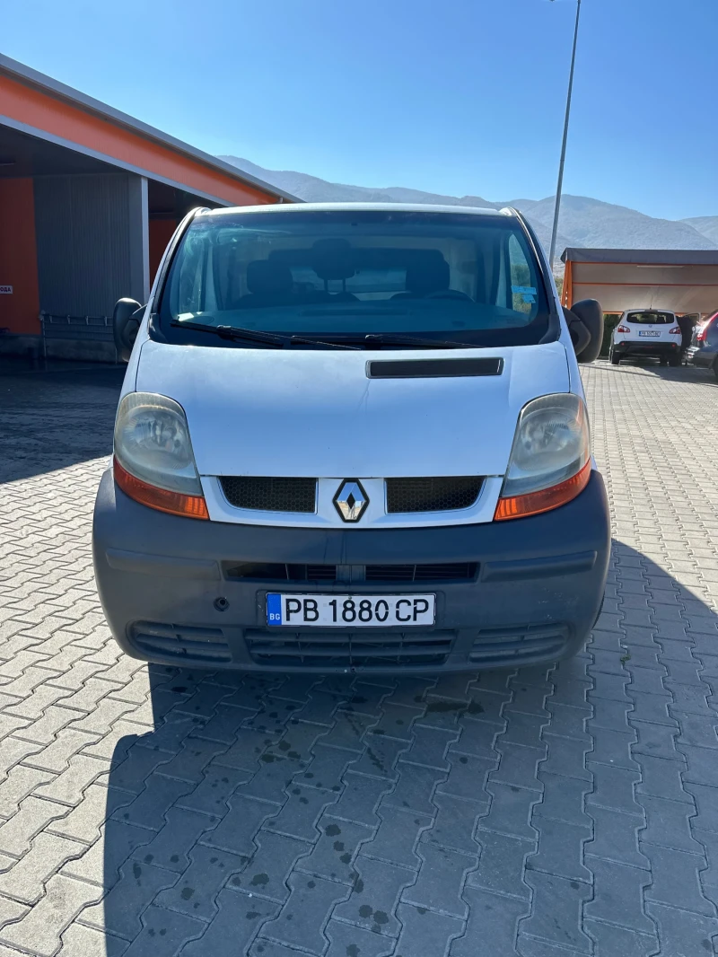 Renault Trafic, снимка 1 - Бусове и автобуси - 47817930