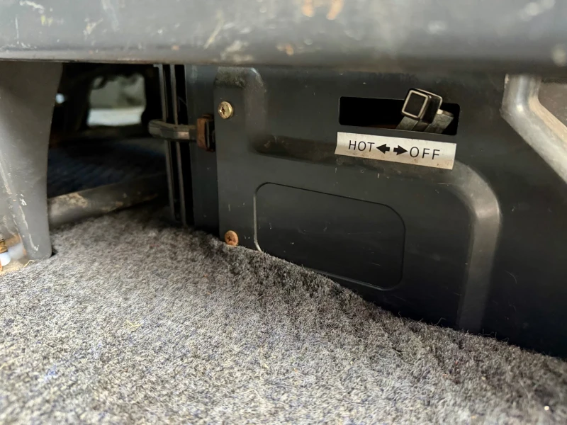 Mitsubishi L300 4x4 / 2.5 TDI, снимка 10 - Бусове и автобуси - 52539676